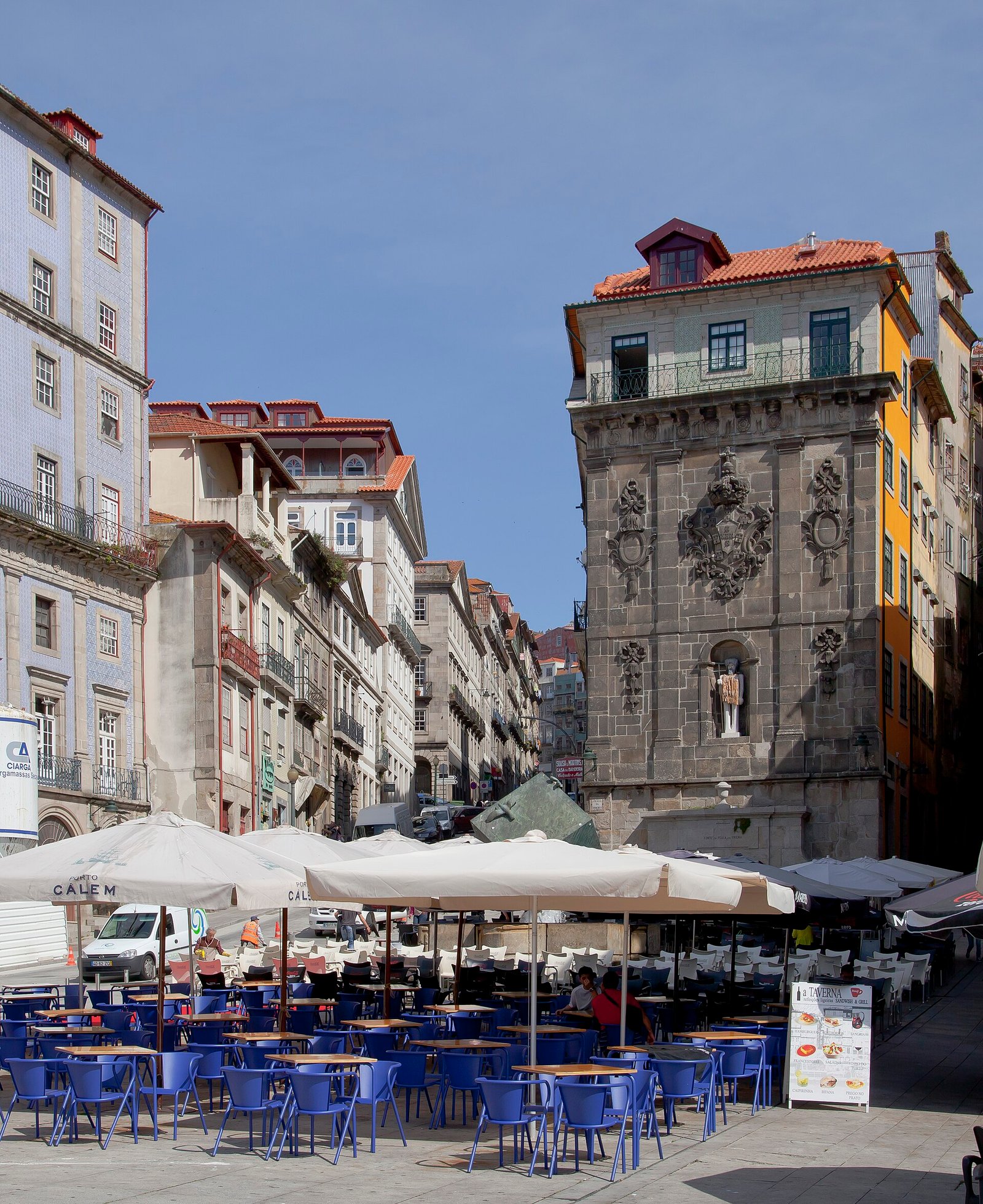 Governo de Portugal quer acelerar despejos em meio a preços recordes