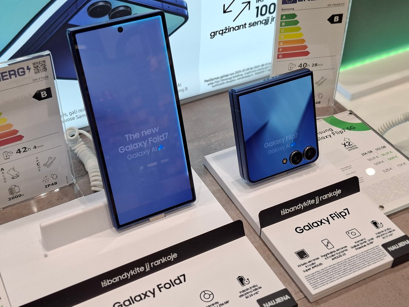 Celulares dobráveis Samsung Galaxy Z Fold e Flip