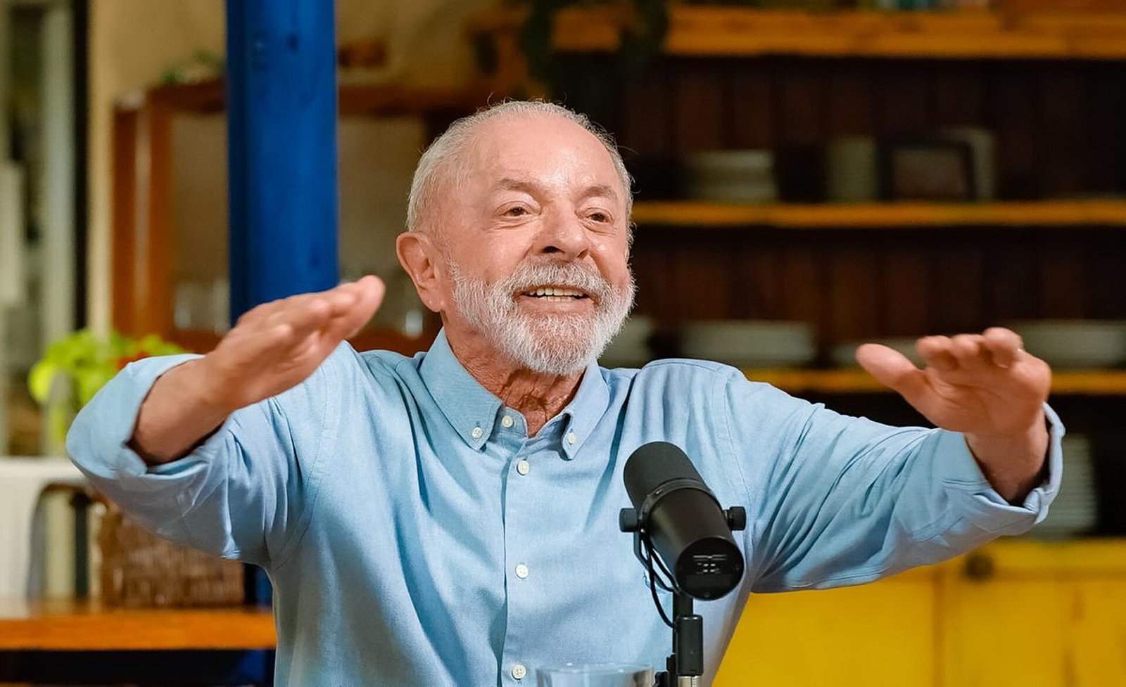Lula e André Janones