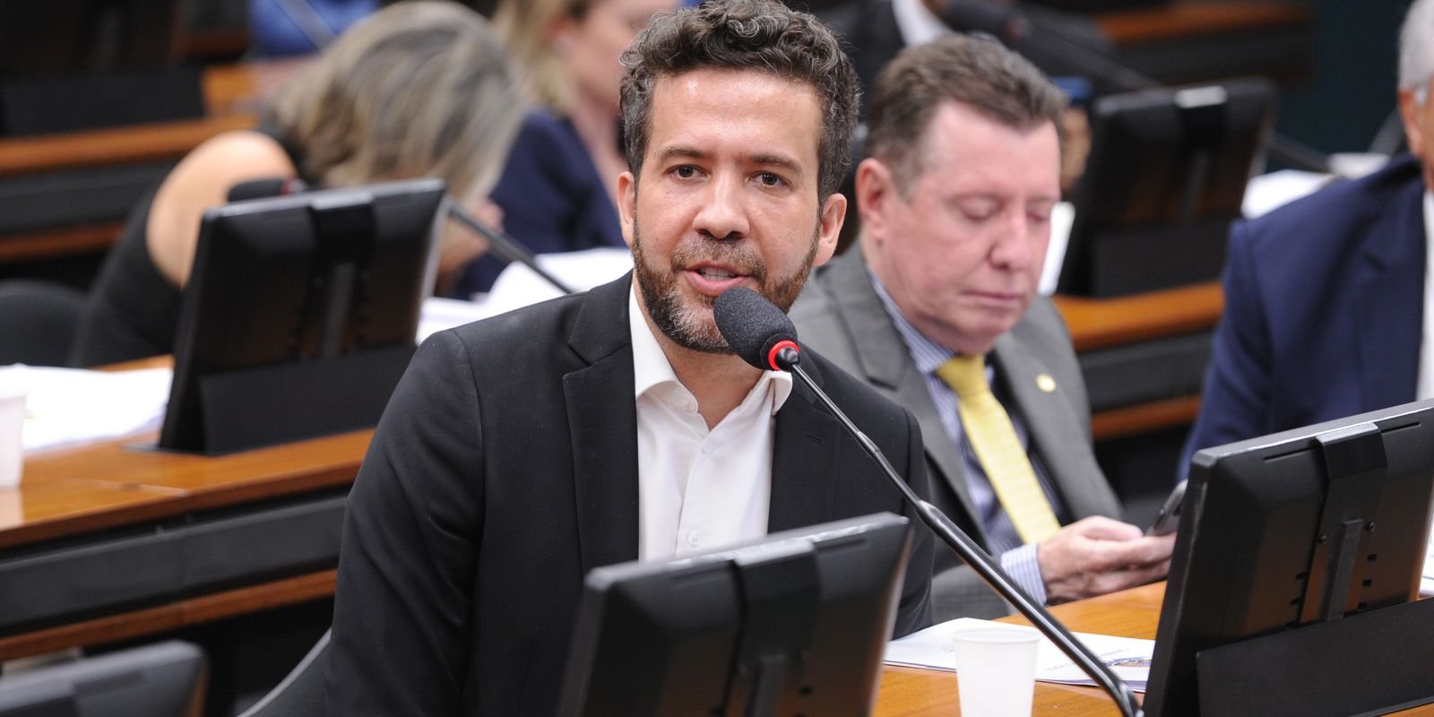 André Janones