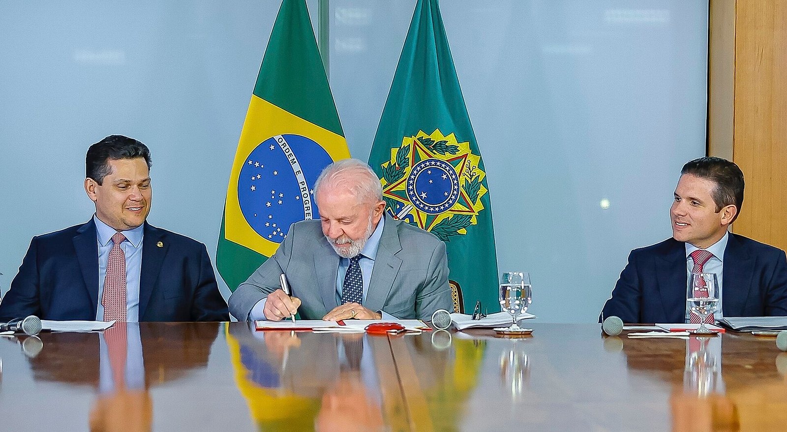 Entrega da PEC da Segurança Pública