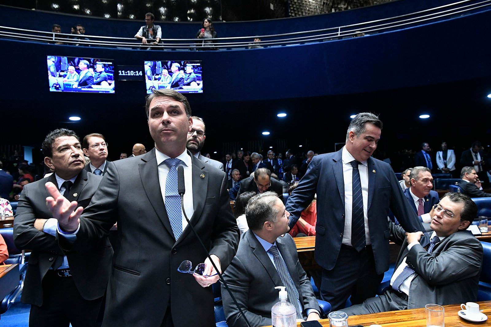Senador Flávio Bolsonaro discursa no Senado Federal